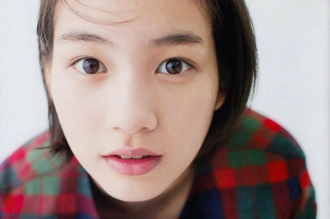 一个女生对你忽冷忽热,撩妹套路对付她